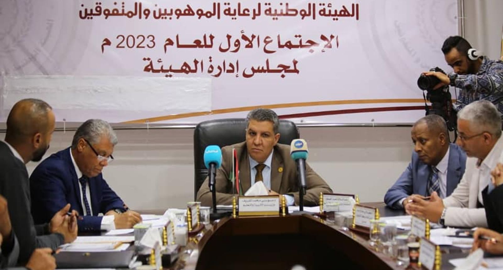 وَزِير التَّربية والتَّعليم يَجتمع بِمديري مراكز رعاية الموهوبين والمتفوِّقين في 8 بلديات ليبية - وزارة التربية والتعليم وَزِير التَّربية والتَّعليم يَجتمع بِمديري مراكز رعاية الموهوبين والمتفوِّقين في 8 بلديات ليبية