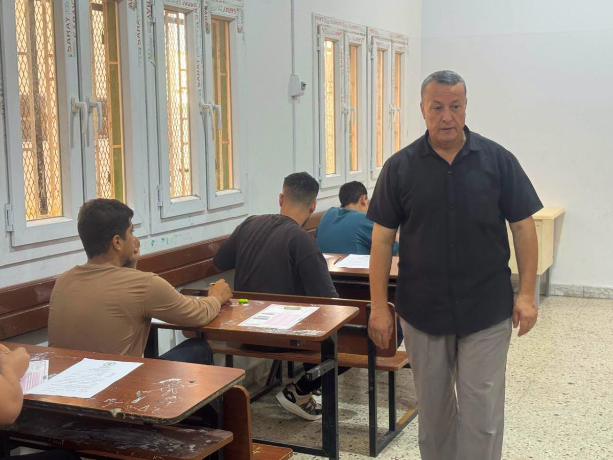 انطلاق امتحانات الدور الثاني لشهادة إتمام مرحلة التعليم الثانوي للعام الدراسي 2025–2026م - وزارة التربية والتعليم انطلاق امتحانات الدور الثاني لشهادة إتمام مرحلة التعليم الثانوي للعام الدراسي 2025–2026م