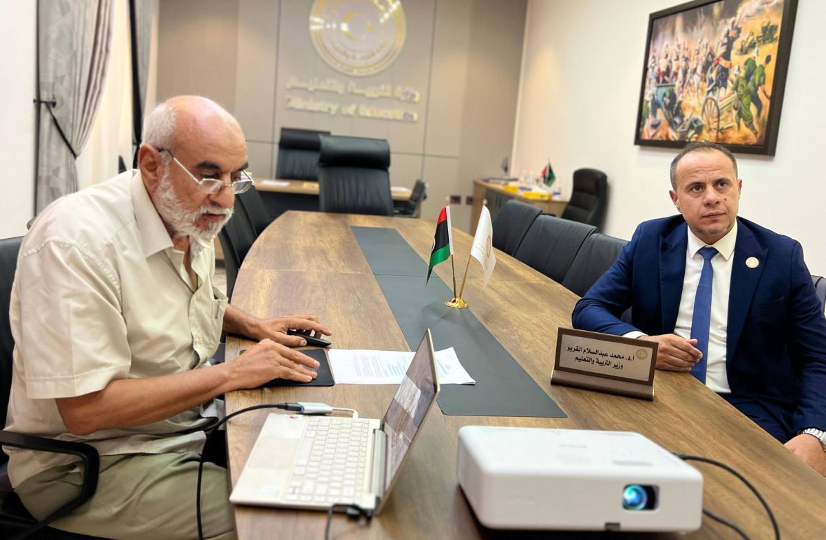 وزير التربية والتعليم يبحث "المبادرة الوطنية لتطوير منهجية التعليم" - وزارة التربية والتعليم وزير التربية والتعليم يبحث "المبادرة الوطنية لتطوير منهجية التعليم"