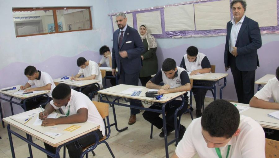 الدبيبة يتابع سير امتحانات الشهادة الثانوية خلال زيارته للمركز الوطني للامتحانات