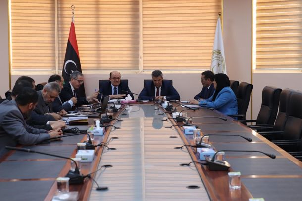 وِزارتَي "التَّربية والتَّعليم" و "الثقافة والتَّنمية المعرفية" يُوقِّعان مذكِّرة تفاهم في عِدَّة مجالات بينها النَّشاط والمسرح المدرسي