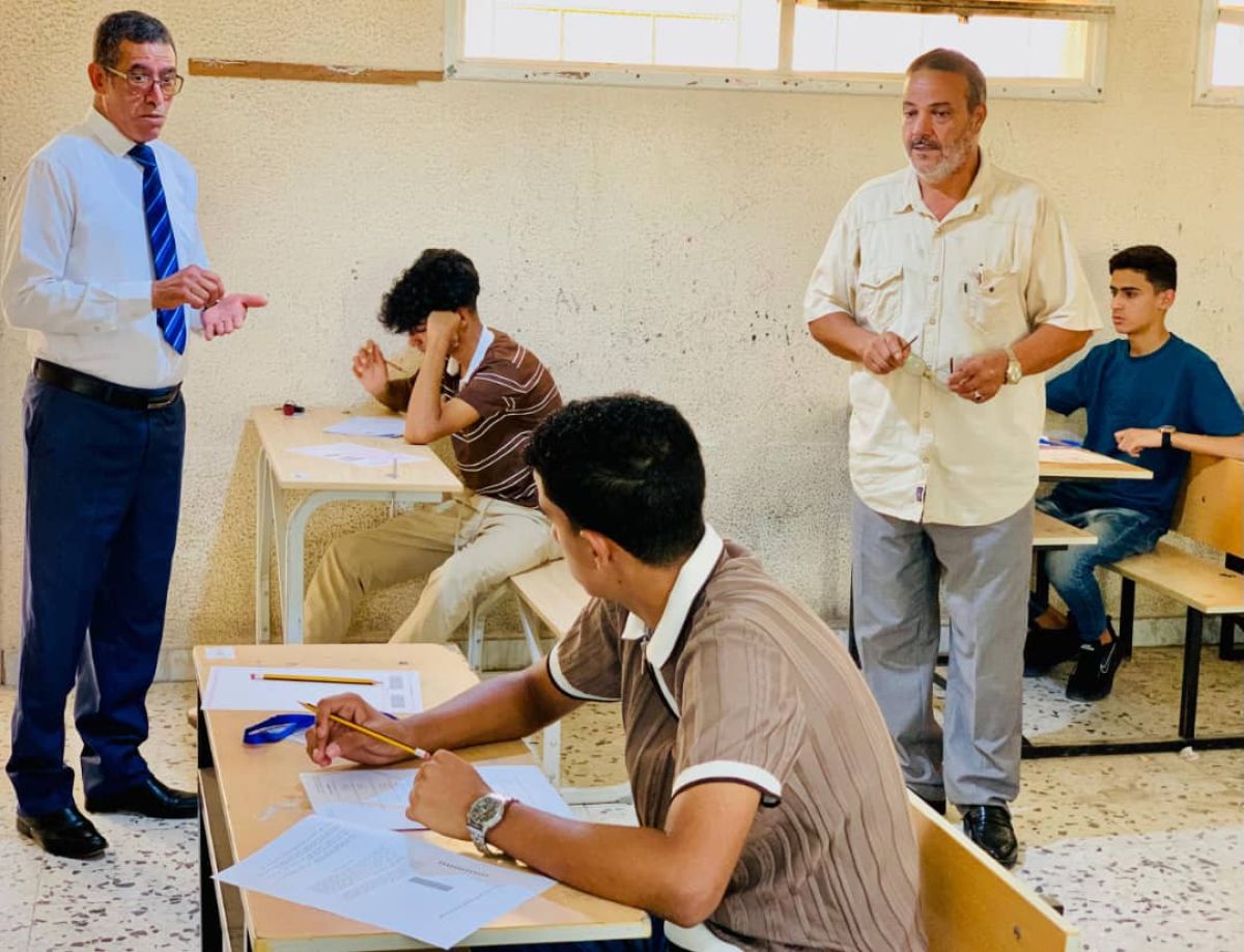 وكيل الوزارة لشؤون المراقبات يتابع سير العملية الامتحانية بمراقبة التربية والتعليم الزاوية المركز