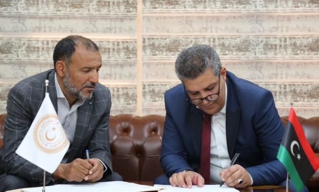 وزير التربية والتعليم يُناقش مع مدير إدارة المُرور والتراخيص إضافة دروس حول السلامة المرورية في المناهج الدراسية