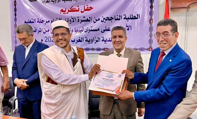 وزير التربية والتعليم يبحث نسب الإنجاز في مشاريع مدارس المستقبل مع جهاز تنمية المراكز الإدارية