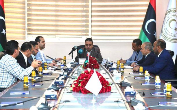 الوزير يفتتح مدرسة رأس الديوان للتعليم الأساسي بصبراتة ضمن خطة “عودة الحياة” - وزارة التربية والتعليم الوزير يفتتح مدرسة رأس الديوان للتعليم الأساسي بصبراتة ضمن خطة “عودة الحياة”