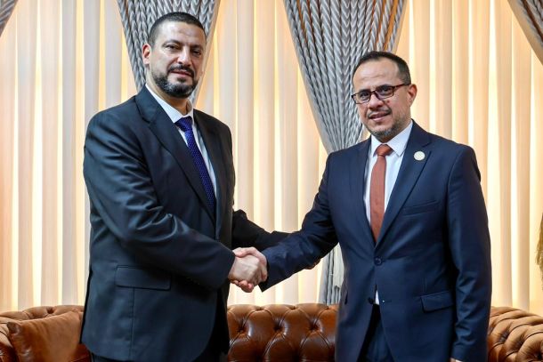 وكيل الوزارة للشؤون التربوية تتابع مؤشرات تنفيذ المناهج ومستجدات امتحانات الشهادات العامة