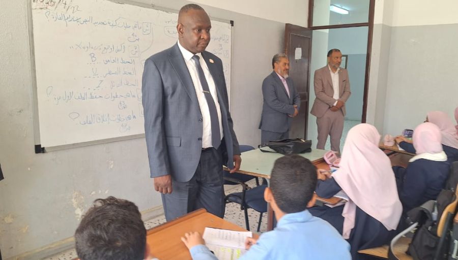 لجنة تنظيم الجهاز الإداري والفني واستكمال الملاك الوظيفي لديوان الوزارة ومراقبات التربية والتعليم بالبلديات والمؤسسات التعليمية تعقد اجتماعها الثاني