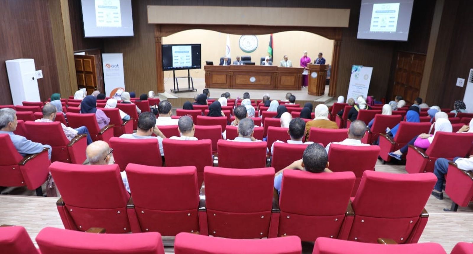 إطلاق المشروع التدريبي بوابة التميز في الخدمة الاِجتماعية