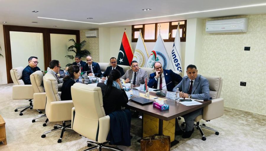 اجتماع مشترك لتعزيز التعاون بين وزارتي التربية والتعليم والثقافة ضمن برنامج الـ100 يوم