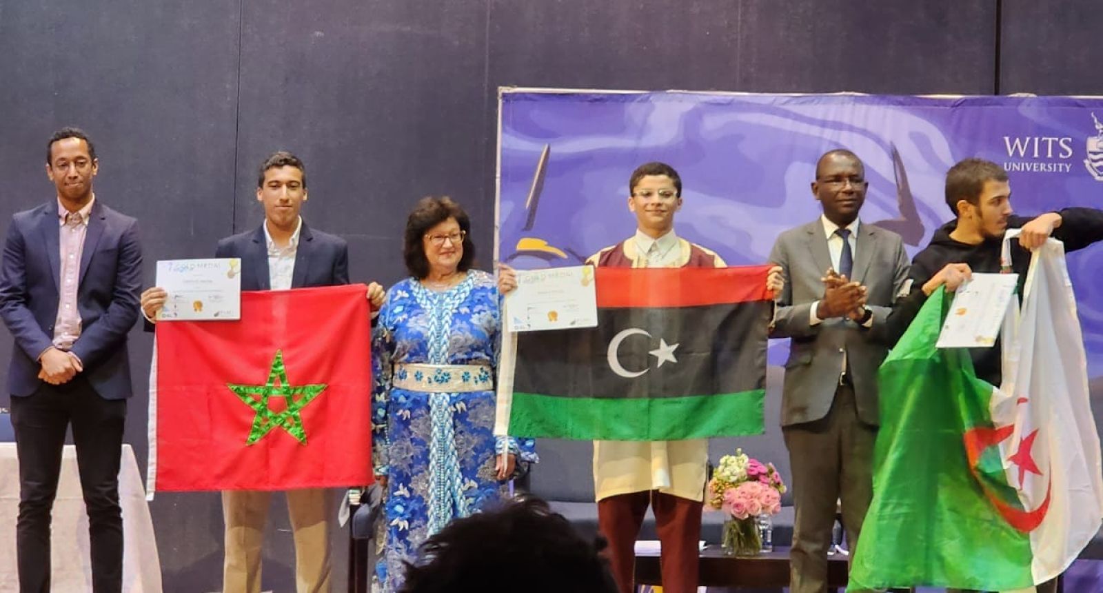 تتويج الطالب "مؤيد عبدالمنعم بلق" بالميدالية الذهبية في الأولمبياد الإفريقي للرياضيات المقام في جنوب إفريقيا