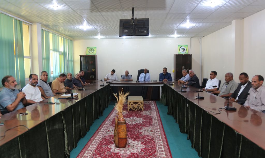 لجنَة قافِلة المعونات التَّعليمية بالوزارة تجتمع مع مُراقبي التَّعليم بالمنطقة الشرقية