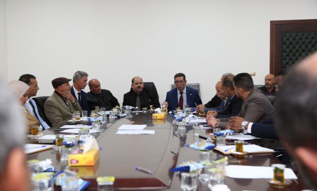 الوزير يُناقش مع القائم بِأعمال السفارة الباكستانية أوضاع المدرسة الباكستانية