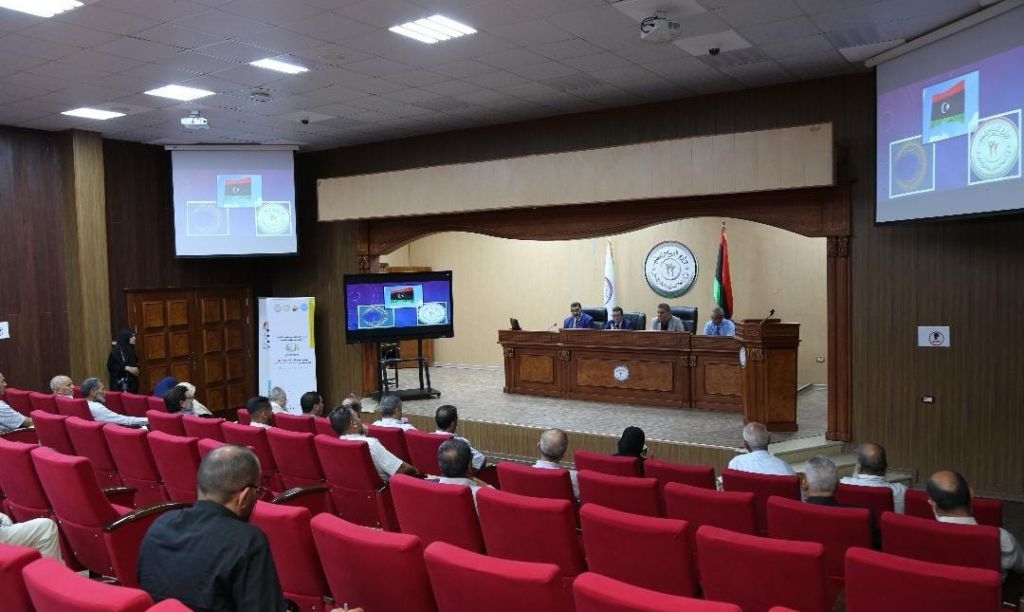 إدارة التعليم الثانوي بالوزارة تعقد الاجتماع الأول بمديري مكاتب شؤون التّعليم الثانوي بمراقبات التّربية والتّعليم