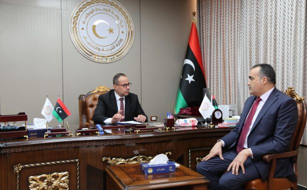 مركز التدريب وتطوير التعليم يعقد اجتماعًا فنيًا لوضع آليات تنفيذ الخطة الشاملة التي أعلنها وزير التربية والتعليم