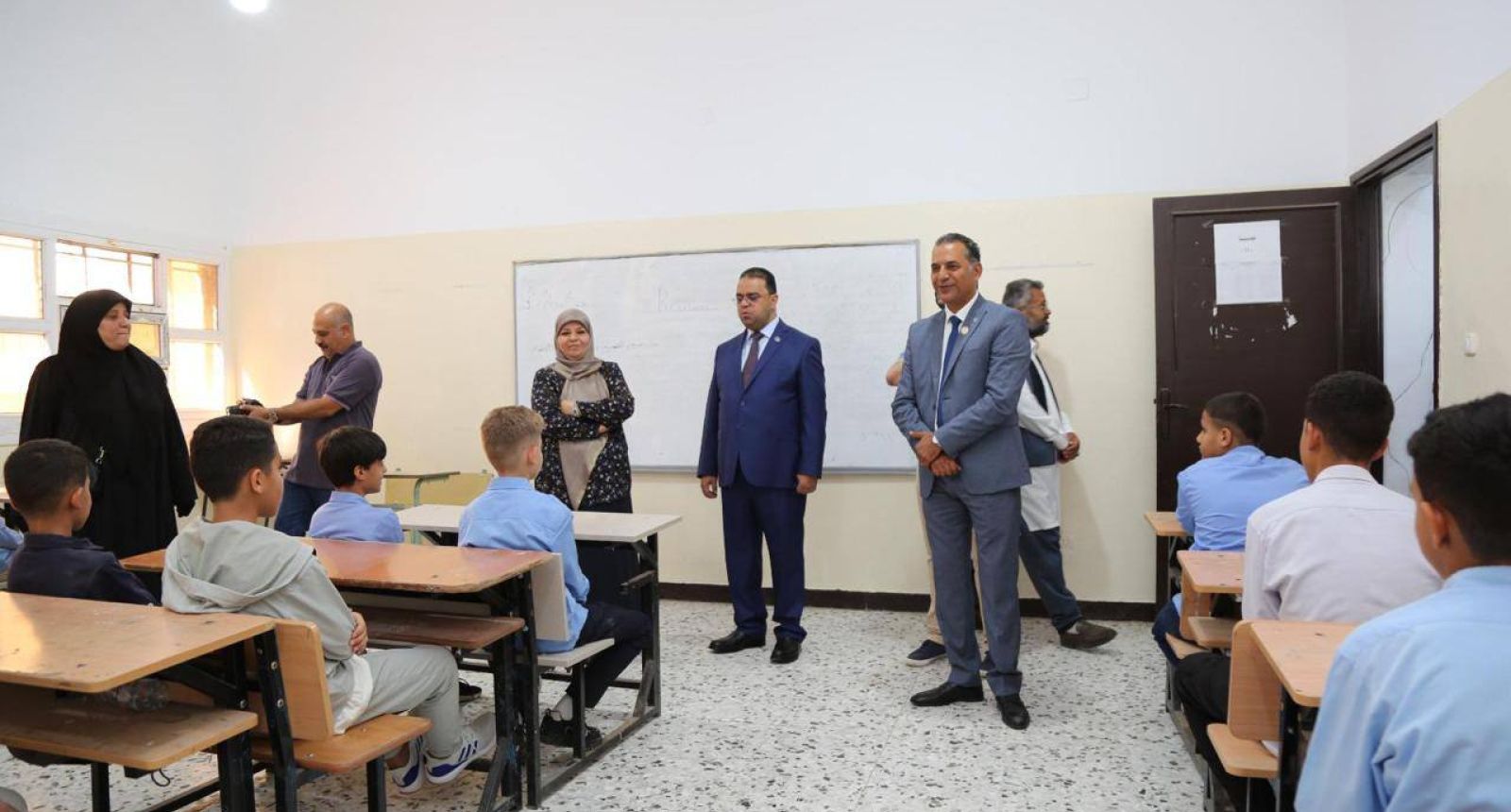 الوزير يتابع انطلاق العام الدراسي بمراقبة التربية والتعليم سوق الجمعة