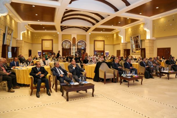 وزير التّربية والتّعليم يشهد اِنطلاقة أول يوم في الفصل الدّراسي الثاني ويُذكّر بـ "حظر اِستخدام جمِيع أسَاليب العقابْ"