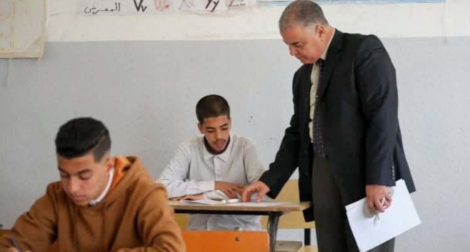 اِختتام امتحانات الفترة الثانية للشهادات العامّة والعام الدّراسي للصفوف الثلاثة الأولى من مرحلة التّعليم الأساسي