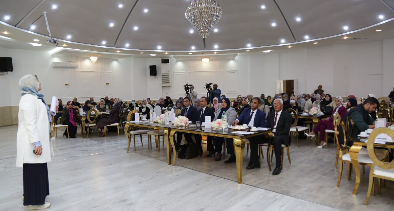 مركز المناهج التّعليمية يُنظّم ورشة عَمل حول تأثير العنف اللفظي الممارس من قِبل المعلّم على شخصية و تحصيل تلميذ الشق الثاني من مرحلة التّعليم الأساسي