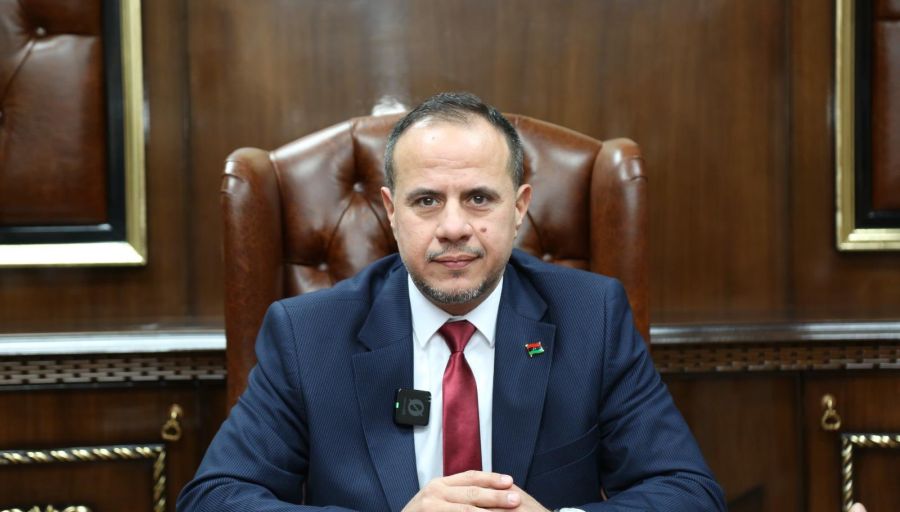 لجنَة قافِلة المعونات التَّعليمية بالوزارة تجتمع مع مُراقبي التَّعليم بالمنطقة الشرقية