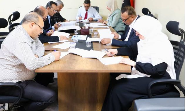 لجنة تنظيم الجهاز الإداري والفني واستكمال الملاك الوظيفي بوزارة التربية والتعليم تعقد اجتماعها الثالث برئاسة وكيل الوزارة للشؤون التربوية الدكتورة “مسعودة الأسود”.