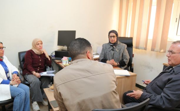 استمرار تنفيذ الورش التدريبية لتطوير مهارات معلمي اللغة الانجليزية