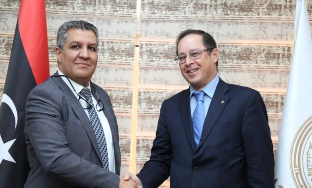 لجنَة قافِلة المعونات التَّعليمية بالوزارة تجتمع مع مُراقبي التَّعليم بالمنطقة الشرقية