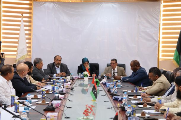 تهنئة الوزارة بمناسبة عيد العمال