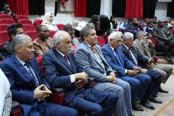 إدارة الخِدمة الاِجتماعية والصّحة المدرسية والدَّعم النَّفسي تَعقد اِجتماعها التَّنظِيمي العادي الثاني مع مُديري ورؤساء الاقسام مكاتب طرابلس الكبرى