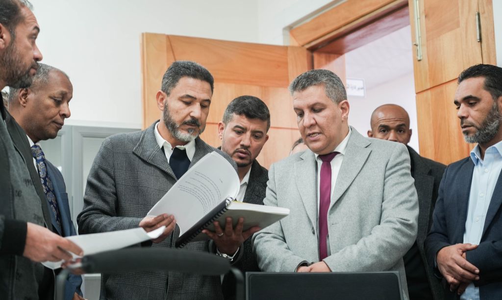 وزير التَّربية والتَّعليم يتفقَّد العمل بمركز المعلومات والتوثيق ويُتابع جُهوده في التّحول الرّقمي