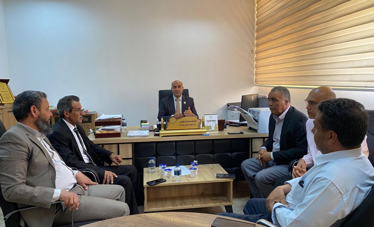 مكتب المتابعة وتقييم الأداء بالوزارة يبحث تنفيذ قرارات الوزارة حول اللوائح المنظمة للعمل