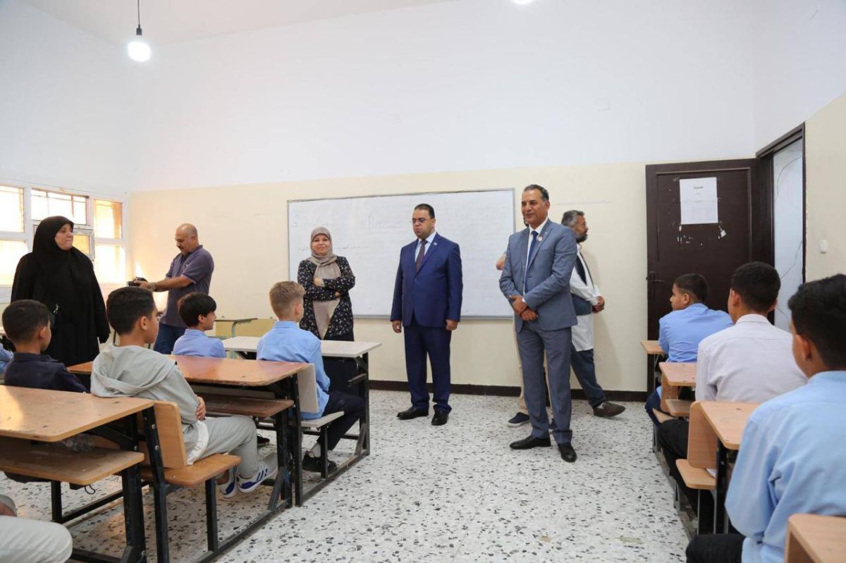 الوزير يتابع انطلاق العام الدراسي بمراقبة التربية والتعليم سوق الجمعة - وزارة التربية والتعليم الوزير يتابع انطلاق العام الدراسي بمراقبة التربية والتعليم سوق الجمعة