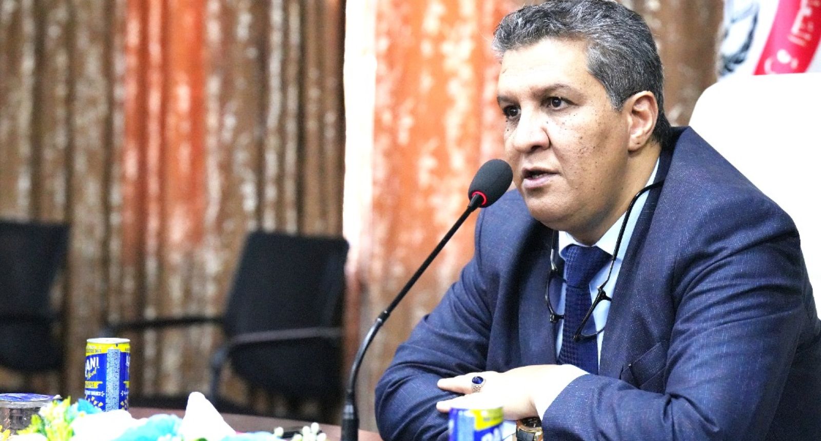 الوَزِير يلتقي عَدد من أولياء أمور وطلاب شَهادة إتمام مرحلة التّعليم الثانوي الرّاسبين في اِمتحانات الدور الثاني، الذين يُطالبون بزيادة خمس درجات إضافية