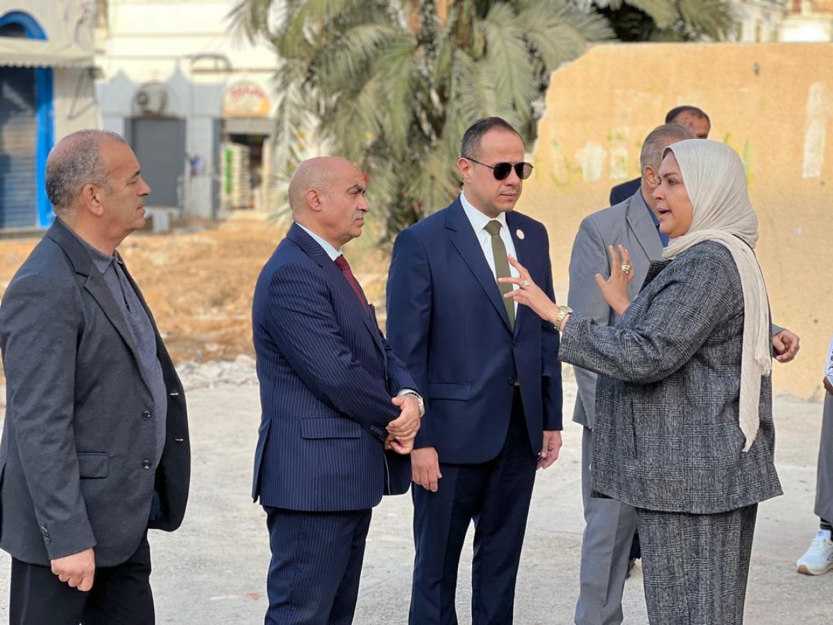 الوزير يجري زيارة تفقدية لمدرسة أحمد قنابة بمراقبة التربية والتعليم طرابلس المركز