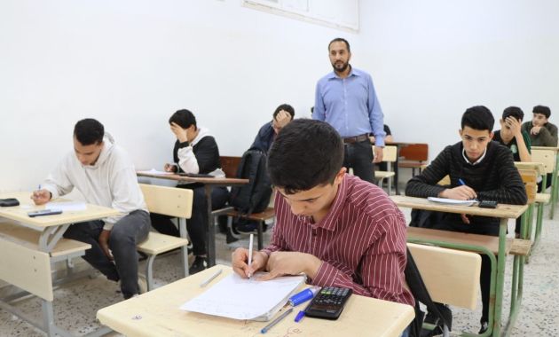 اِختتام الاِمتحانات النّصفية لِلفصل الدّراسي الثاني والفترة الثانية للشهادات العامّة
