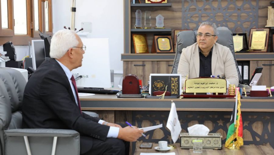 الوَزِير يتفقَّد سَير الدِّراسة في ترهونة ويُؤكِّد ضم صوته لمُعلِّميها المُطالبين بحقوقهم المَشروعة