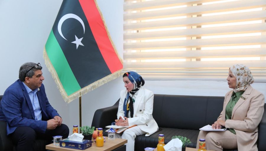 تواصل عملية التقييم النهائي لمنافسات مبادرة تحدي القراءة في دولة ليبيا