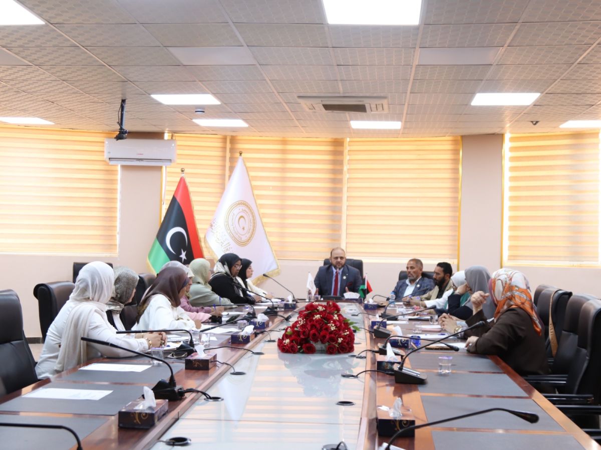 إدارة الدعم والإرشاد النفسي تنظم حوارية لبحث سبل الارتقاء بمستوى الخدمات النفسية والتربوية داخل المؤسسات التعليمية