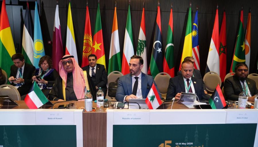 رئيس اللجنة العليا لامتحانات الشهادة الثانوية يتابع سير الامتحانات بقمينس