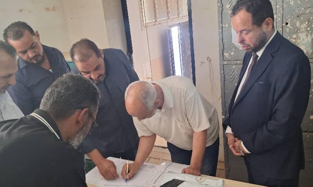 رئيس اللجنة العليا لامتحانات الشهادة الثانوية يتابع سير الامتحانات بقمينس