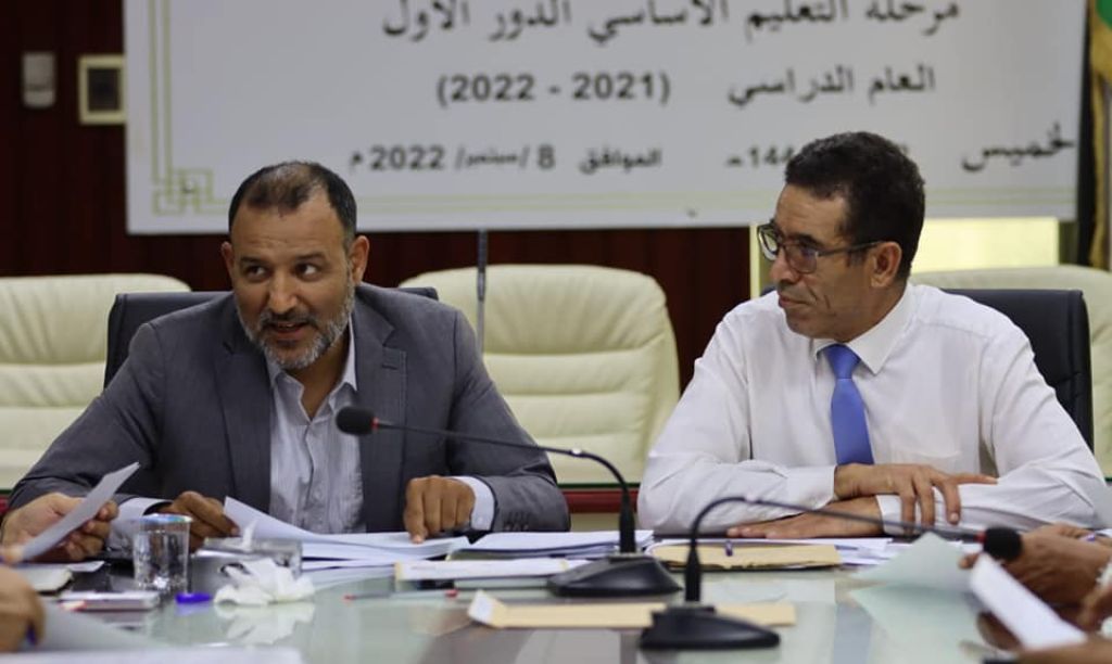 اللجنة العُليا لاِمتحانات الشهادات العامة تُناقِش توزيعات لجان الاِمتحانات وخطوات القضاء عَلى ظاهرة الغِش