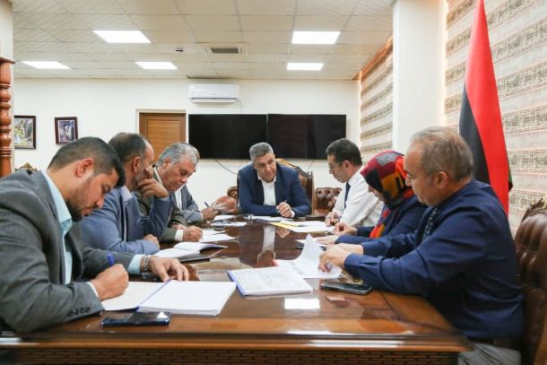 الوزير يَفتتح مدرسة الدّار البَيضاء بعد إتمام صيانتها