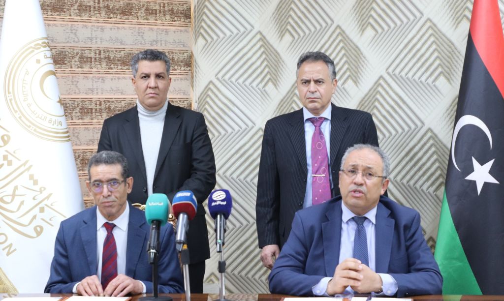 الْوِزارَة والأكاديمية الليبية للاتِّصالات والمعلوماتية يُوقِّعان اِتِّفاقية تعاون مُشترك حول الأولمبياد الليبي للمعلوماتية