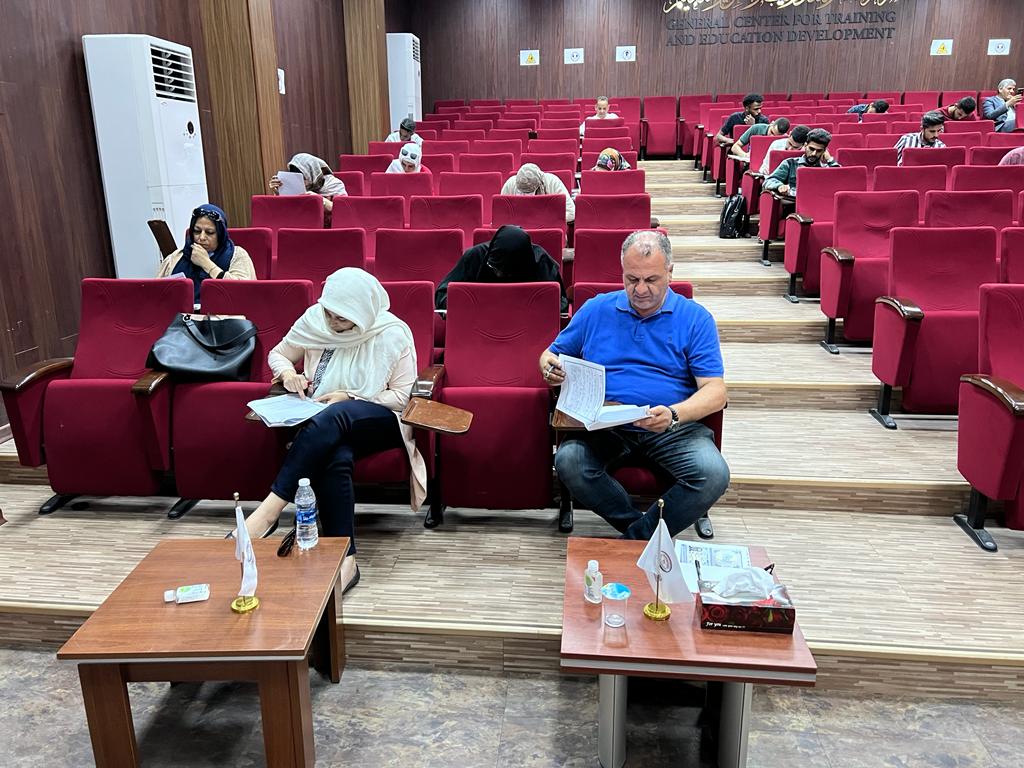 الانتهاء من اِمتحانات مُقابلة المُتقدّمين للالتحاق بالدورة التدريبية للغة الإيطالية - وزارة التربية والتعليم الانتهاء من اِمتحانات مُقابلة المُتقدّمين للالتحاق بالدورة التدريبية للغة الإيطالية