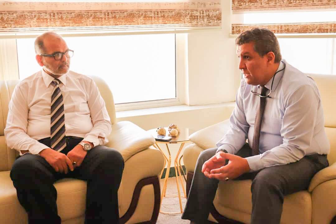 الوزير يُناقش مُستجدّات إعادة تدريس اللغة الفرنسية في جميع المراحل الدراسية - وزارة التربية والتعليم الوزير يُناقش مُستجدّات إعادة تدريس اللغة الفرنسية في جميع المراحل الدراسية