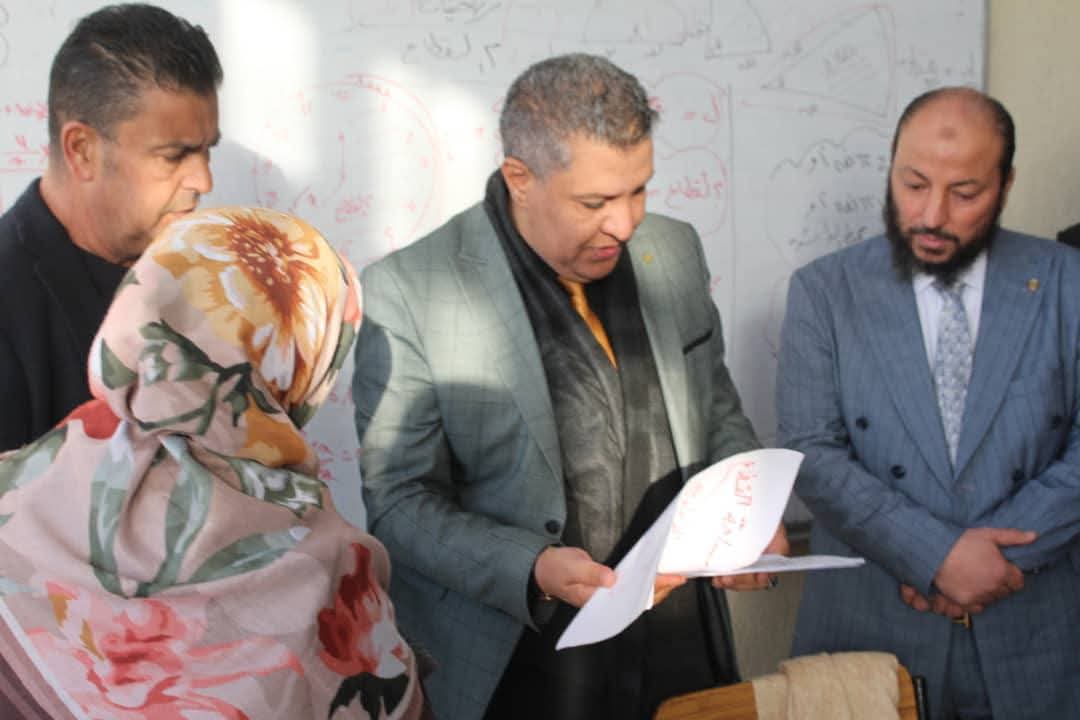 الوزير يتفقّد سير العملية التّعليمية بِمراقبة التّربية والتّعليم زوارة
