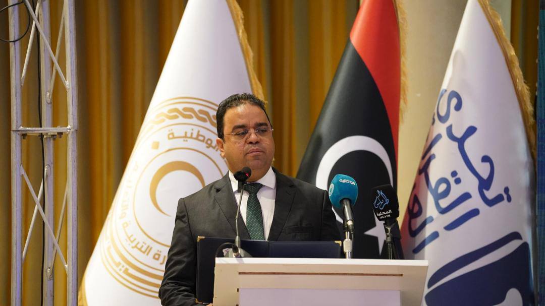 ليبيا تتوِّج أبطالها في الدورة التاسعة من تحدي القراءة العربي “نهى طه” و”مؤيد الحق” في الصدارة