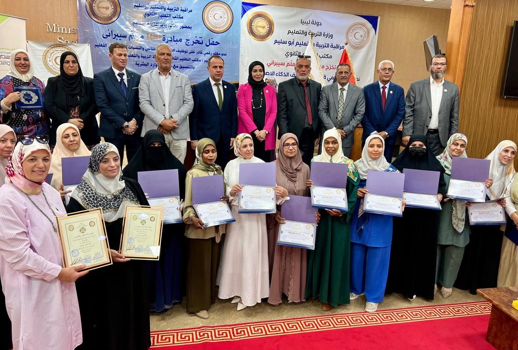 وزير التربية والتعليم يشهد حفل تكريم المتفوقات والقائمين على مبادرة "100 معلم سيبراني" بمراقبة أبو سليم