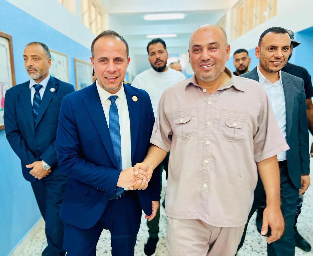 من ميدان العلم تبدأ البداية... - وزارة التربية والتعليم من ميدان العلم تبدأ البداية...