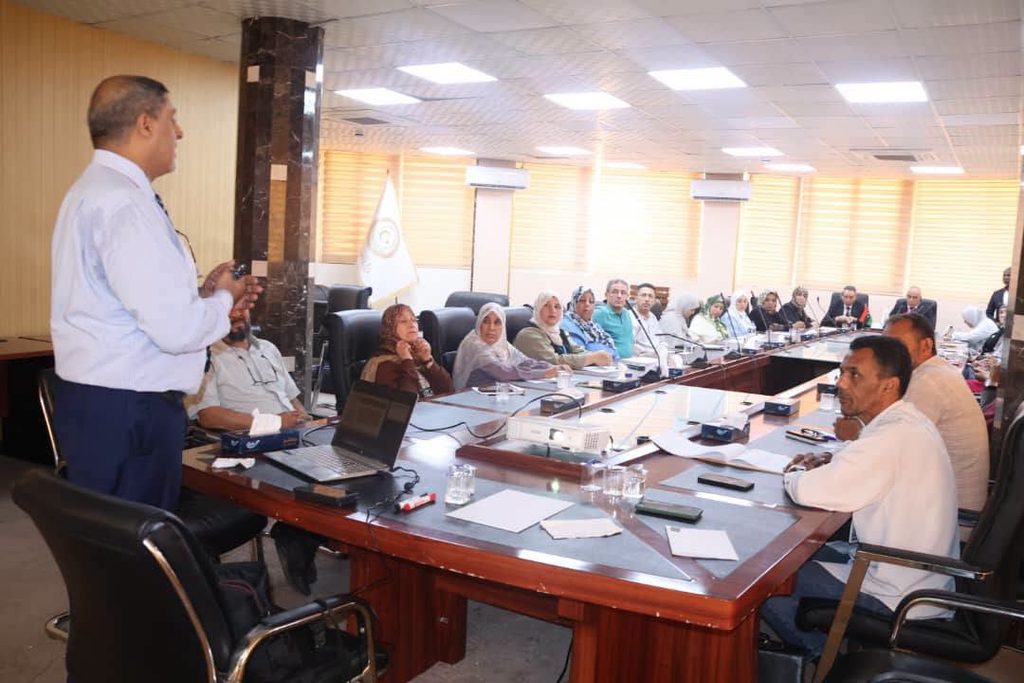 ورشة عمل بعنوان "بيئة العمل وأثرها على الأداء الوظيفي والموسسي"، بإشراف قسم التدريب والتطوير بإدارة الموارد البشرية بالوزارة، بالتنسيق مع إدارة التخطيط الاستراتيجي. - وزارة التربية والتعليم ورشة عمل بعنوان "بيئة العمل وأثرها على الأداء الوظيفي والموسسي"، بإشراف قسم التدريب والتطوير بإدارة الموارد البشرية بالوزارة، بالتنسيق مع إدارة التخطيط الاستراتيجي.