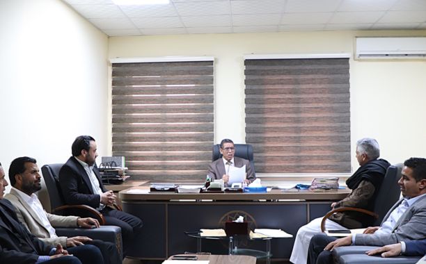 الوزير يعقد اجتماعاً بمدير مصلحة التفتيش والتوجيه التربوي لمتابعة سير العملية التعليمية